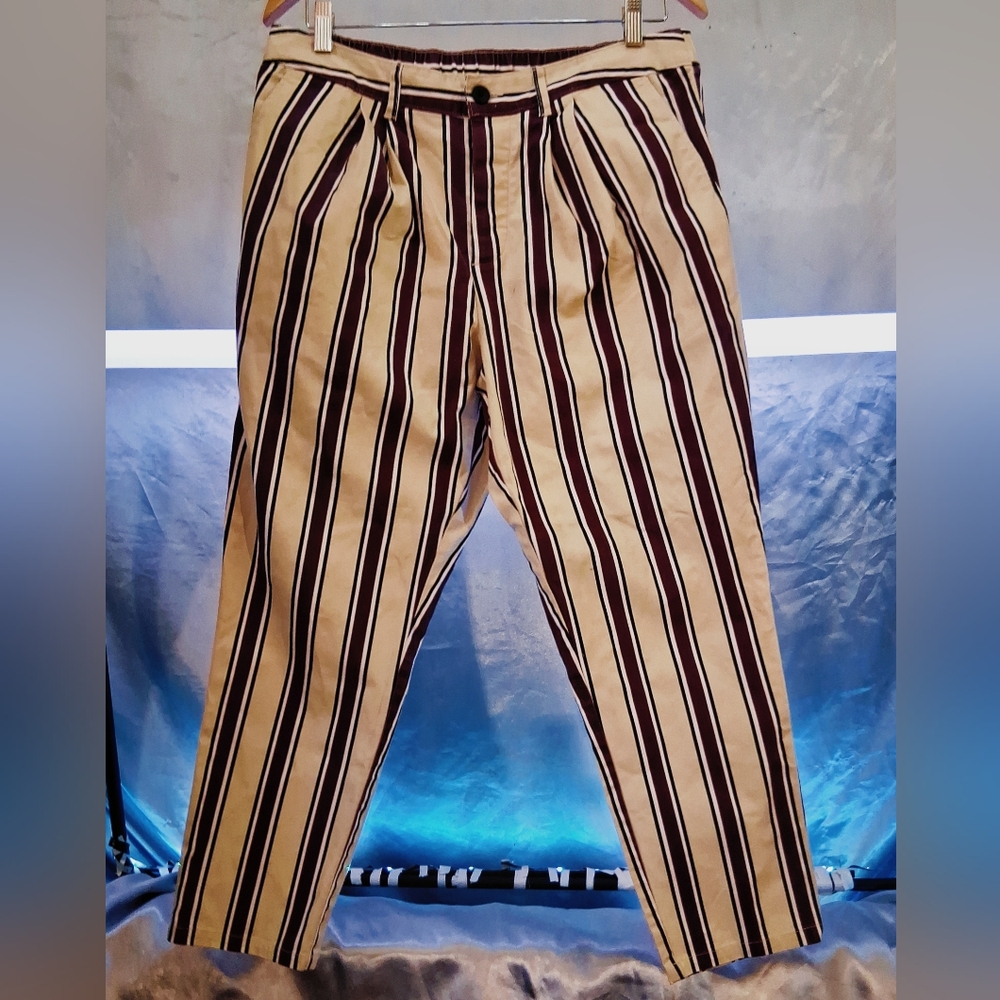 ASOS Pleated Pants Men’s 34 Cream Burgundy Stripe Cropped